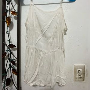 2/$5 Add another item to bundle.
Crop too white with open back